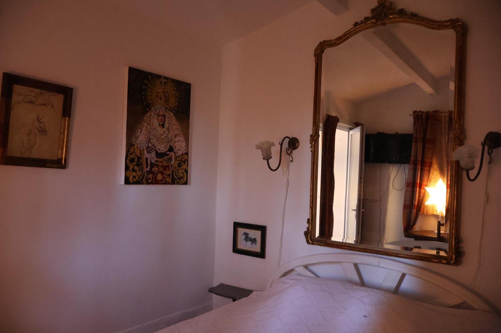 Gites Chambres D'Hotes Mazet Du Marechal Ferrant Сент-Мари-де-ла-Мер Экстерьер фото